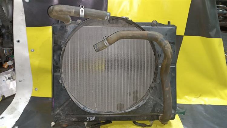 Радиатор основной Мицубиси Паджеро в Алдане 105204