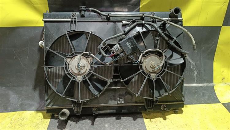 Радиатор основной Ниссан Фуга в Алдане 105359