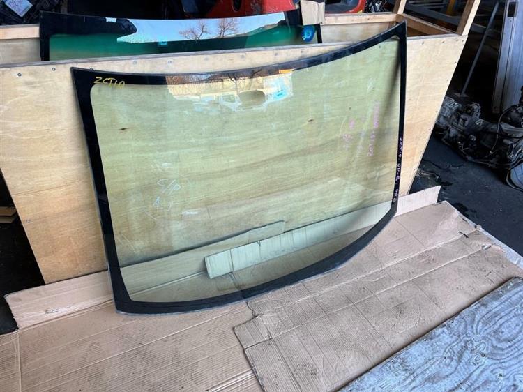 Лобовое стекло Тойота Опа в Алдане 236541