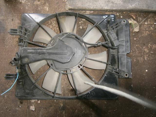 Диффузор радиатора Хонда СРВ в Алдане 24032