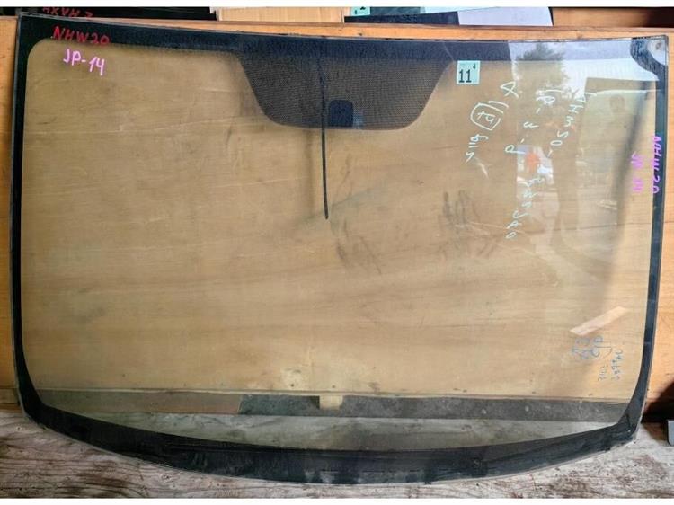 Лобовое стекло Тойота Приус в Алдане 249558