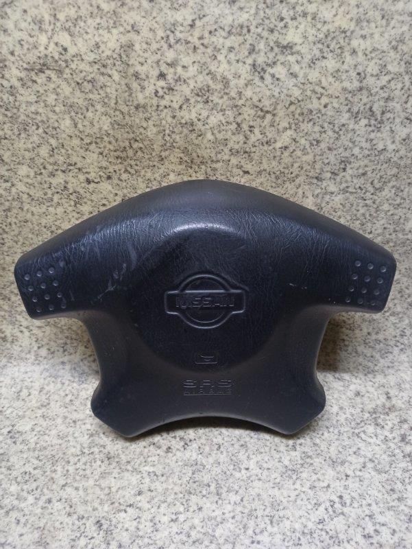 Airbag водителя Nissan Bluebird