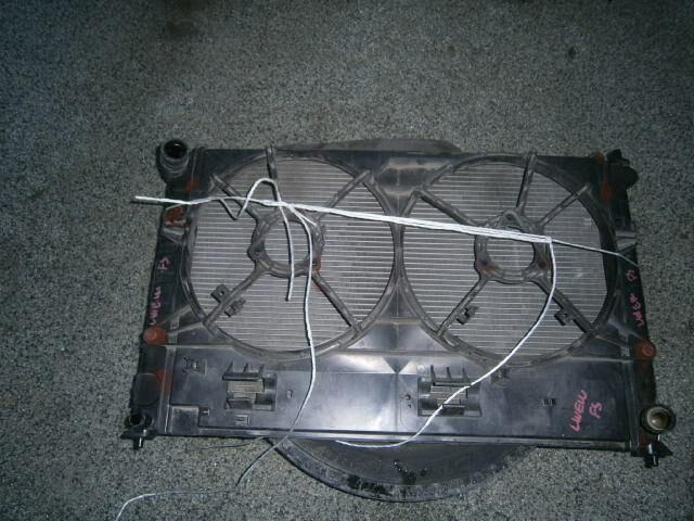 Диффузор радиатора Мазда МПВ в Алдане 31231
