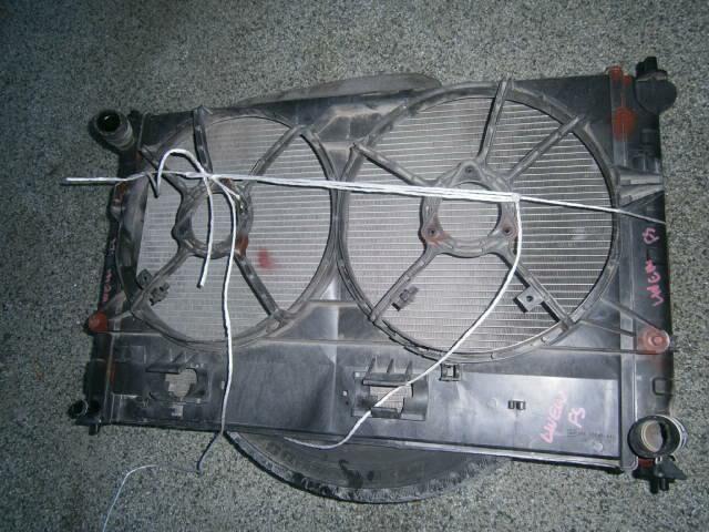 Диффузор радиатора Мазда МПВ в Алдане 31232