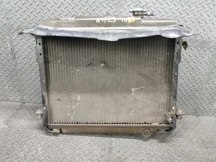 Радиатор основной Ниссан Атлас в Алдане 437168