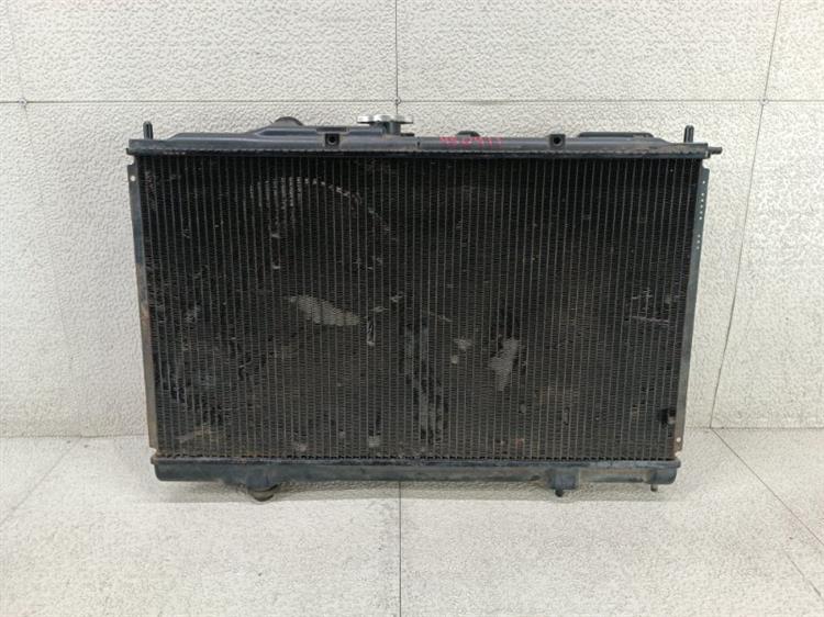 Радиатор основной Мицубиси Галант в Алдане 450411