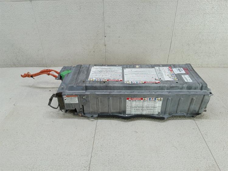 Высоковольтная батарея Тойота Приус в Алдане 450704