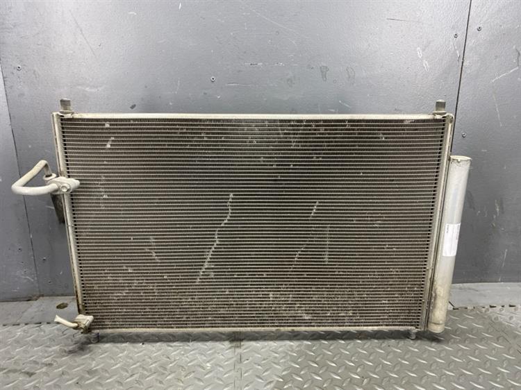Радиатор кондиционера Тойота Аурис в Алдане 467590