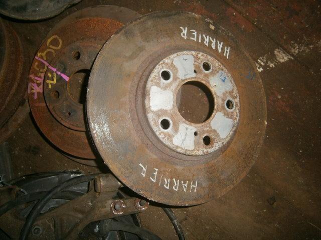 Тормозной диск Тойота Харриер в Алдане 47212