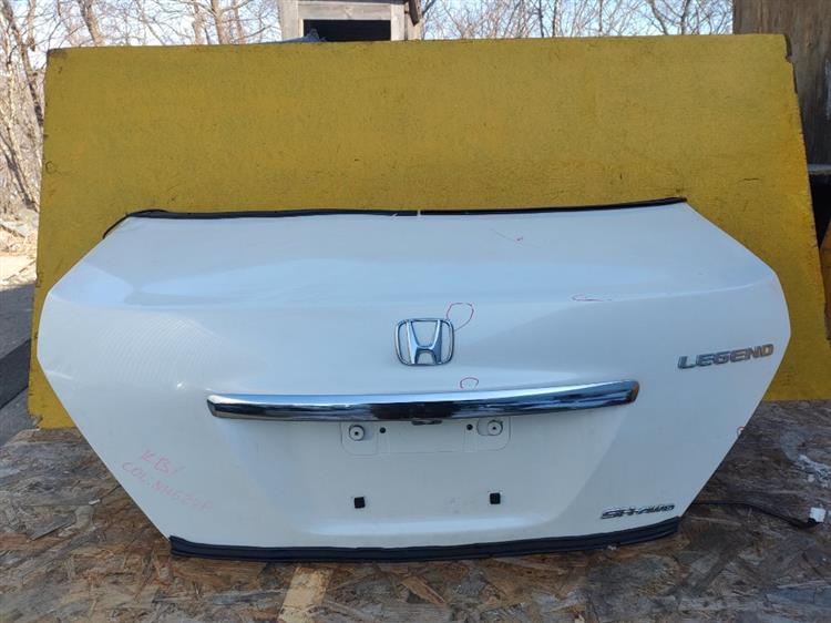 Крышка багажника Хонда Легенд в Алдане 50805