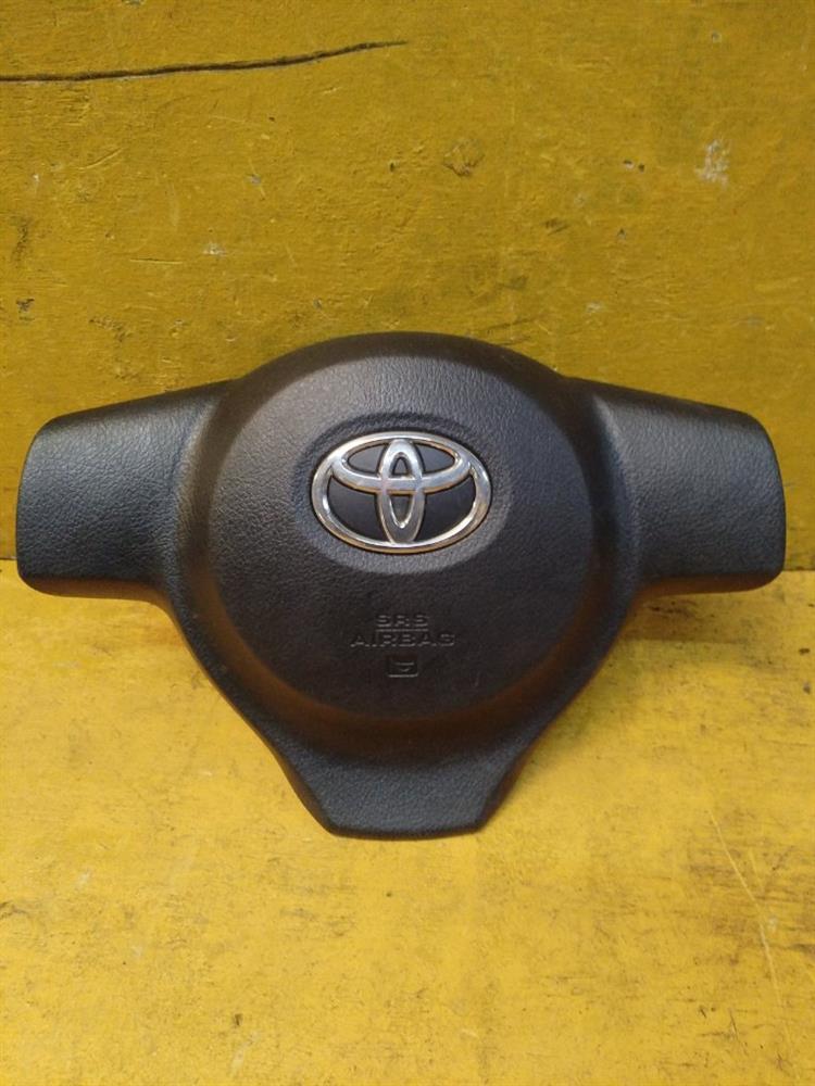 Airbag водительский Toyota Vitz