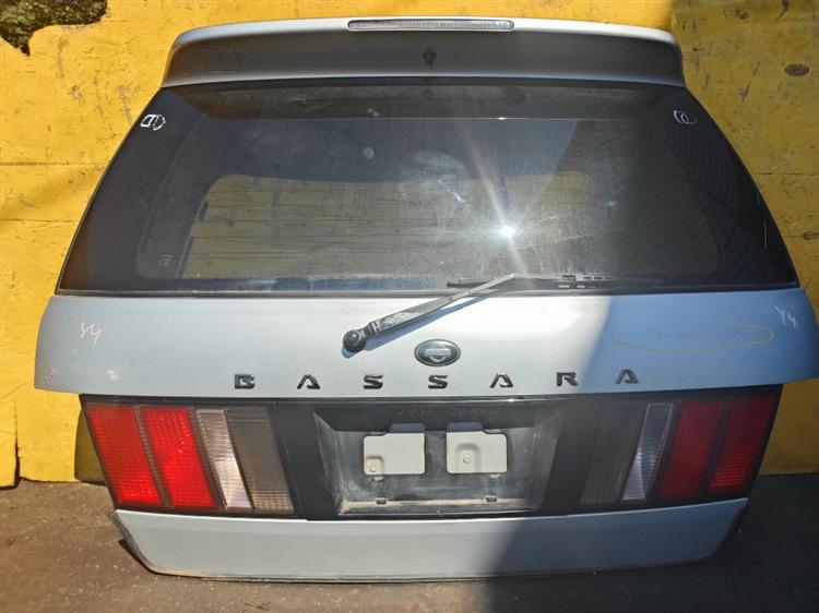 Дверь 5-я Nissan Bassara